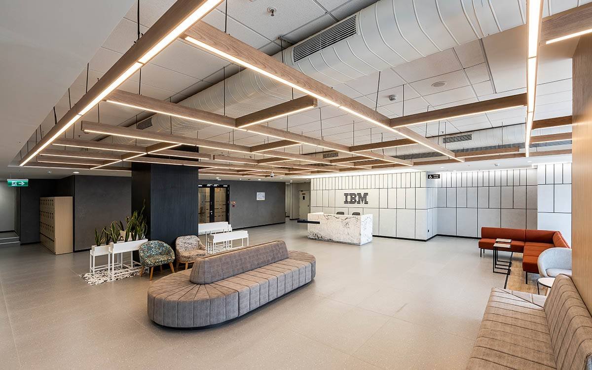 commercial-ibm-2